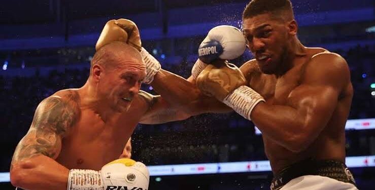 Eddie Hearn Announces Potential Fight Pitting Heavyweight Champions Against Each Other