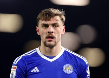 Chelsea Eyes Leicester’s Kiernan Dewsbury-Hall: Potential Swap Deal with Two Rising Stars