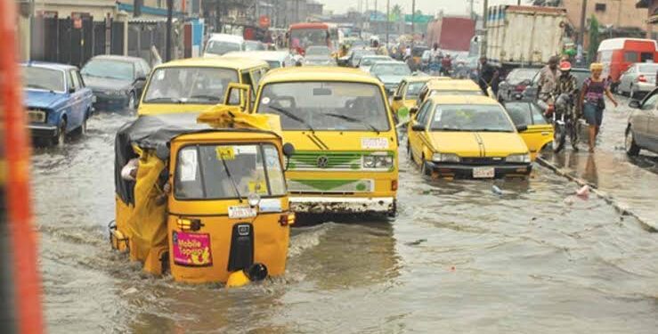 Heavy Rain Paralyze Businesses Across Lagos and Ogun State