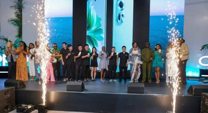 Economic Hardship: Nigeria’s Smartphone Market Struggles Under Inflation Pressure