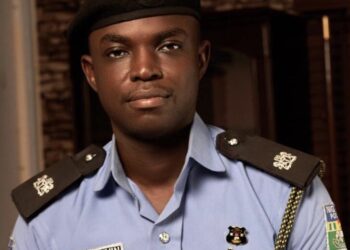 Man Kills 19yr Old With A Shovel