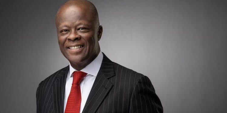 Minister of Finance Announces Major Solar Initiative with World Bank