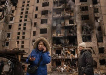 New Russian Airstrikes on Ukraine Result in Confirmed Deaths