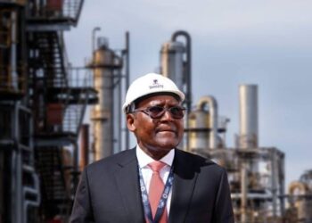 Dangote Refinery, Others Yet to Buy Crude Oil in Naira Despite Presidential Directive