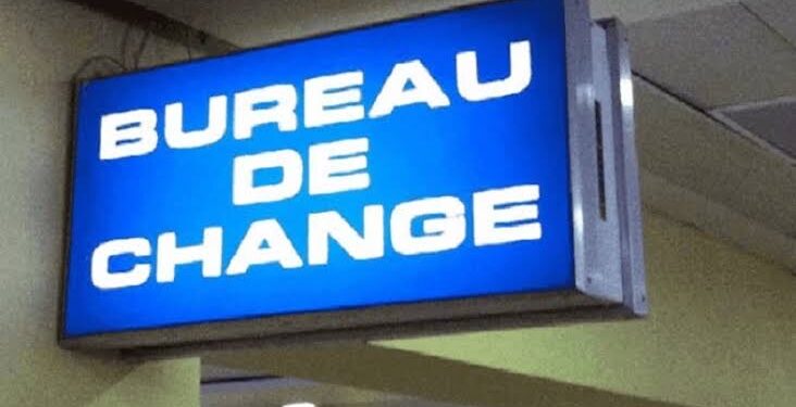 Naira Crashes to N1,670 as CBN Supplies Fresh Dollar to BDCs