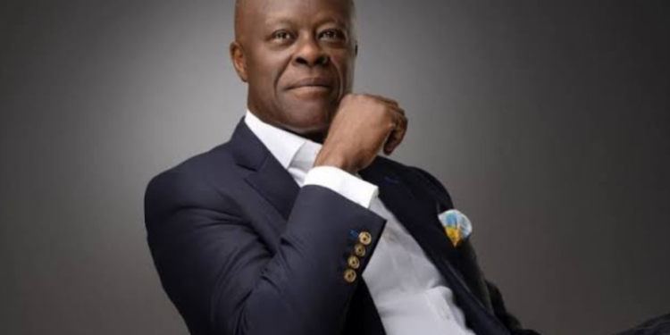 FG Moves to Reduce Dollar Dependence, Strengthen Naira