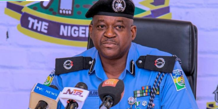 Police Arrest Alleged Job Racketeering Syndicate with Forged Goverment Documents