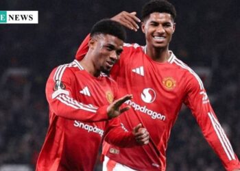 Rashford and Zirkzee Shine as Manchester United Hammer Everton 4-0