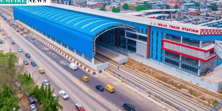 Infrastructural Development: Lagos, FG Sign 68km Rail Project Connecting VI, Lekki, Ajah
