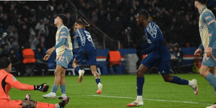 City’s Collapses Continue as PSG Overturn 2-0 Deficit to Win 4-2