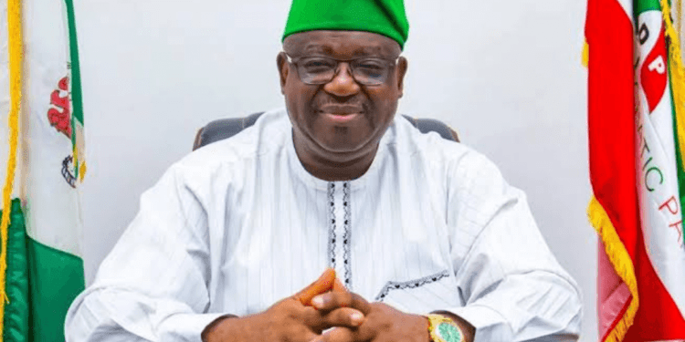 Mutfwang Grants Pardon to 11 Inmates in Plateau for New Year