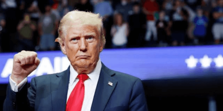 Trump Renews Call for US-Canada Merger Amid Trudeau Resignation