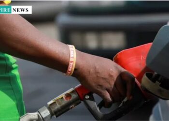 Nigerians pay more for fuel amid Dangote-NNPCL crude dispute