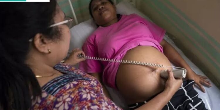 UN Warns of Maternal Death Crisis Amid Funding Cuts