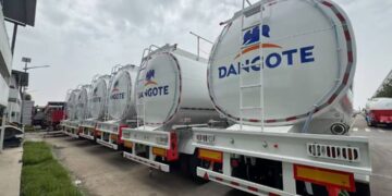 Dangote Refinery Begins Distribution of Petrol Nationwide