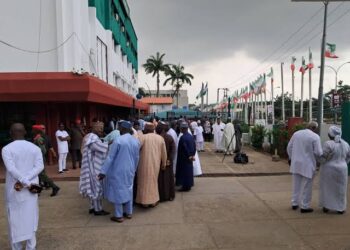 Tension Rises as Police Bar PDP BoT from Party Secretariat