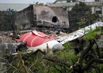 Air India crash: Air India Crash Blamed on Faulty Pilot Seat