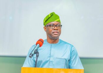 I’ll remain in PDP even if others defect to APC or join coalition —Oyo gov Seyi Makinde