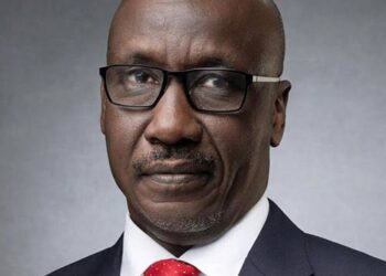 Court grants order freezing ex-NNPCL GMD, Kyari’s accounts