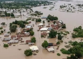Flood alert: FG warns nine northern states over possible flooding